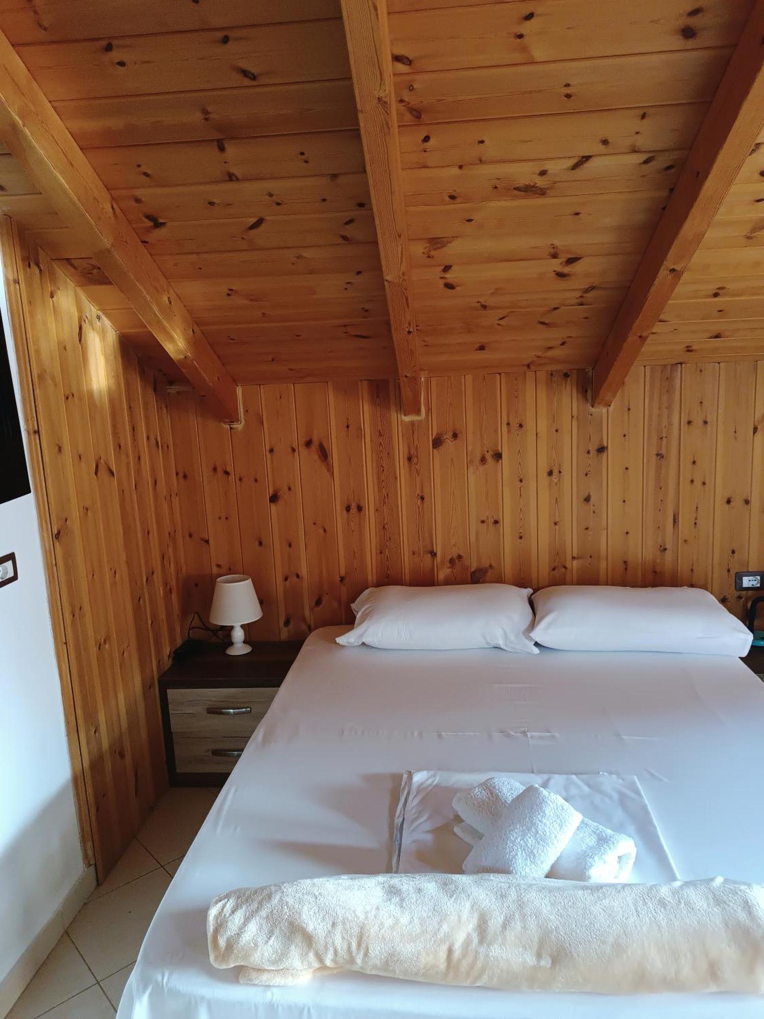Guesthouse Eva Suite Berat Exterior photo